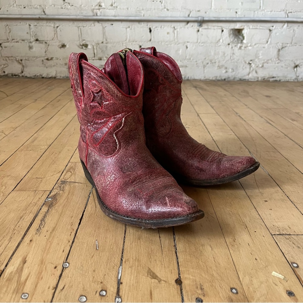 Steve Madden Distressed Red Leather Boots